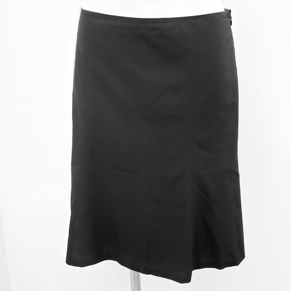 LOFT black full A-line office skirt, size 8, GUC